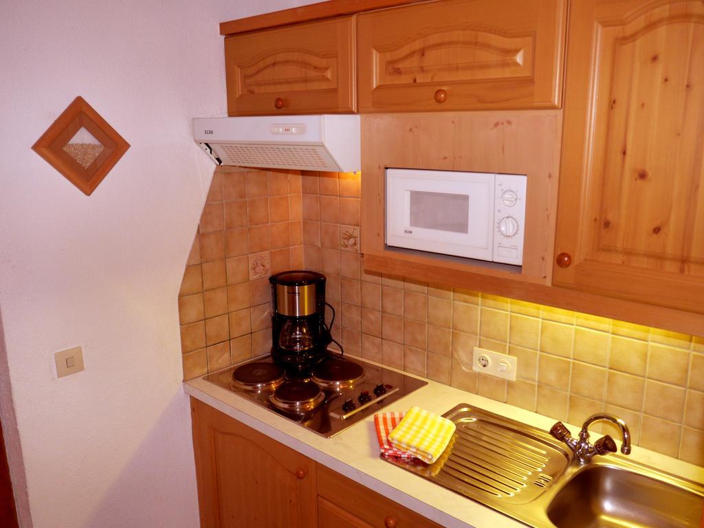 Haus Hoher Sattel Appartement Leutasch Kamer foto