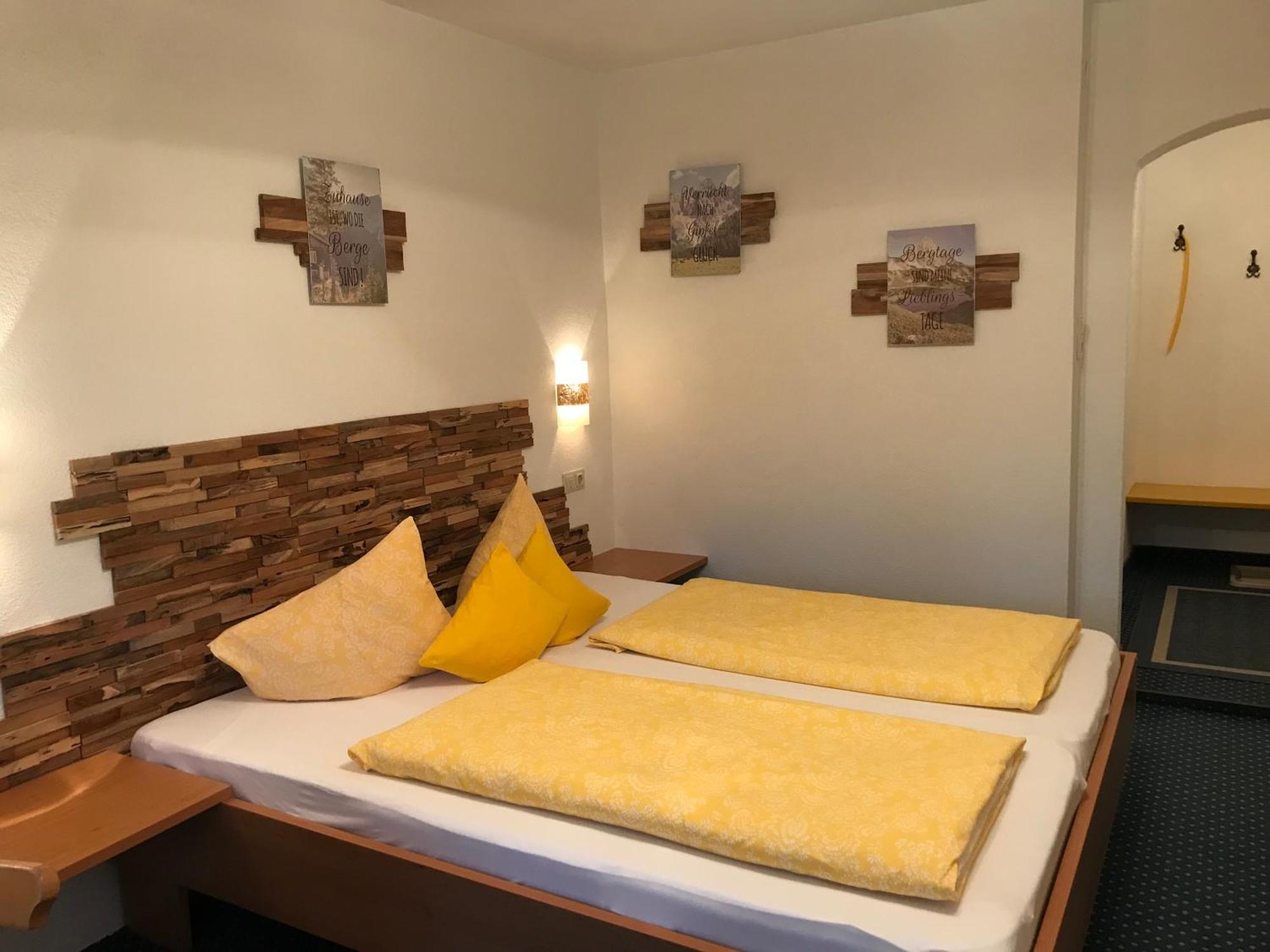Haus Hoher Sattel Appartement Leutasch Buitenkant foto